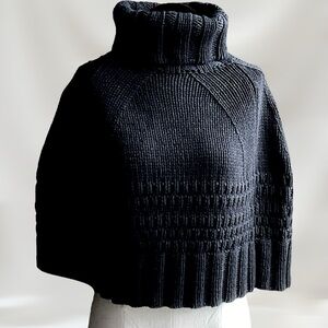 Tommy Hilfiger Chunky Charcoal Grey Knit Capelet